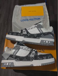 LV Arch light sneaker