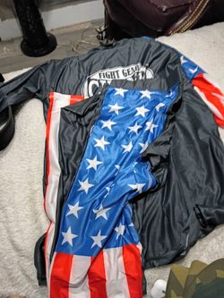 Boxing pads for men