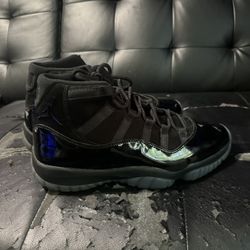 Jordan Cap And Gown 11s Size 10