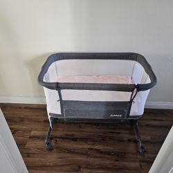 Bassinet With Mattress 