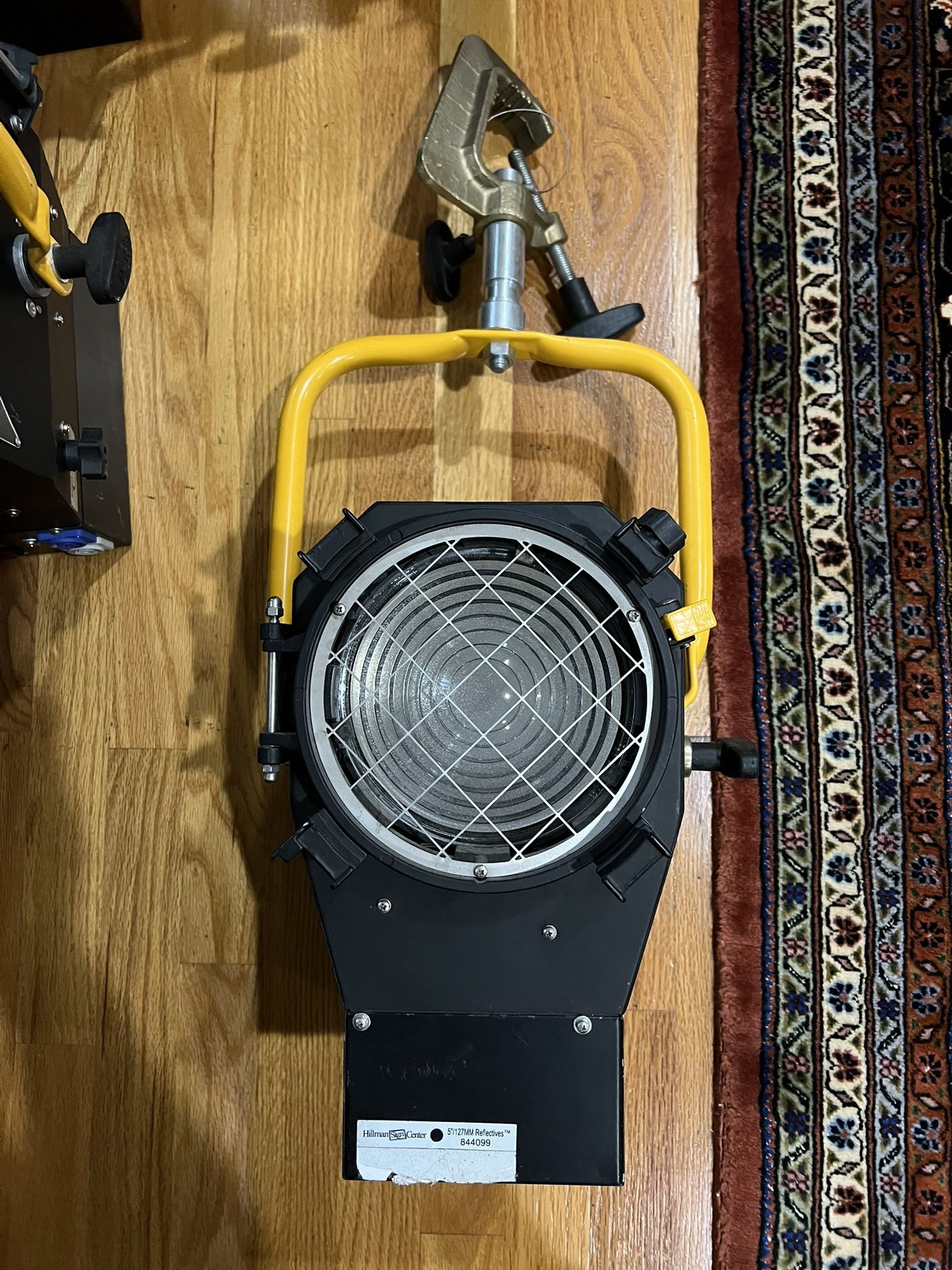 Fresnel CST 250 W