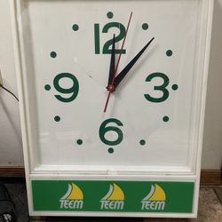 Teem Soda Clock 1980’s. Keeps Time. 19” W X 26” W X 3.5” D. Nice Collectable. You Pickup