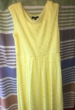 Yellow/Lemon Lace Ronni Nicole Dress Size 12