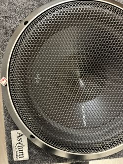 2 new Rockford Fosgate 12” P|3 Subs