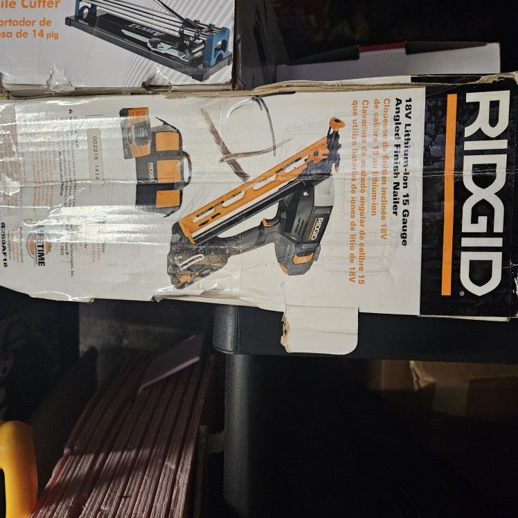 Complete Nail Gun