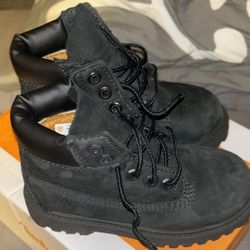 Timberland Boot Black Toddler Size 9c $60