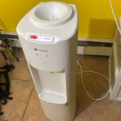 Water Dispenser 