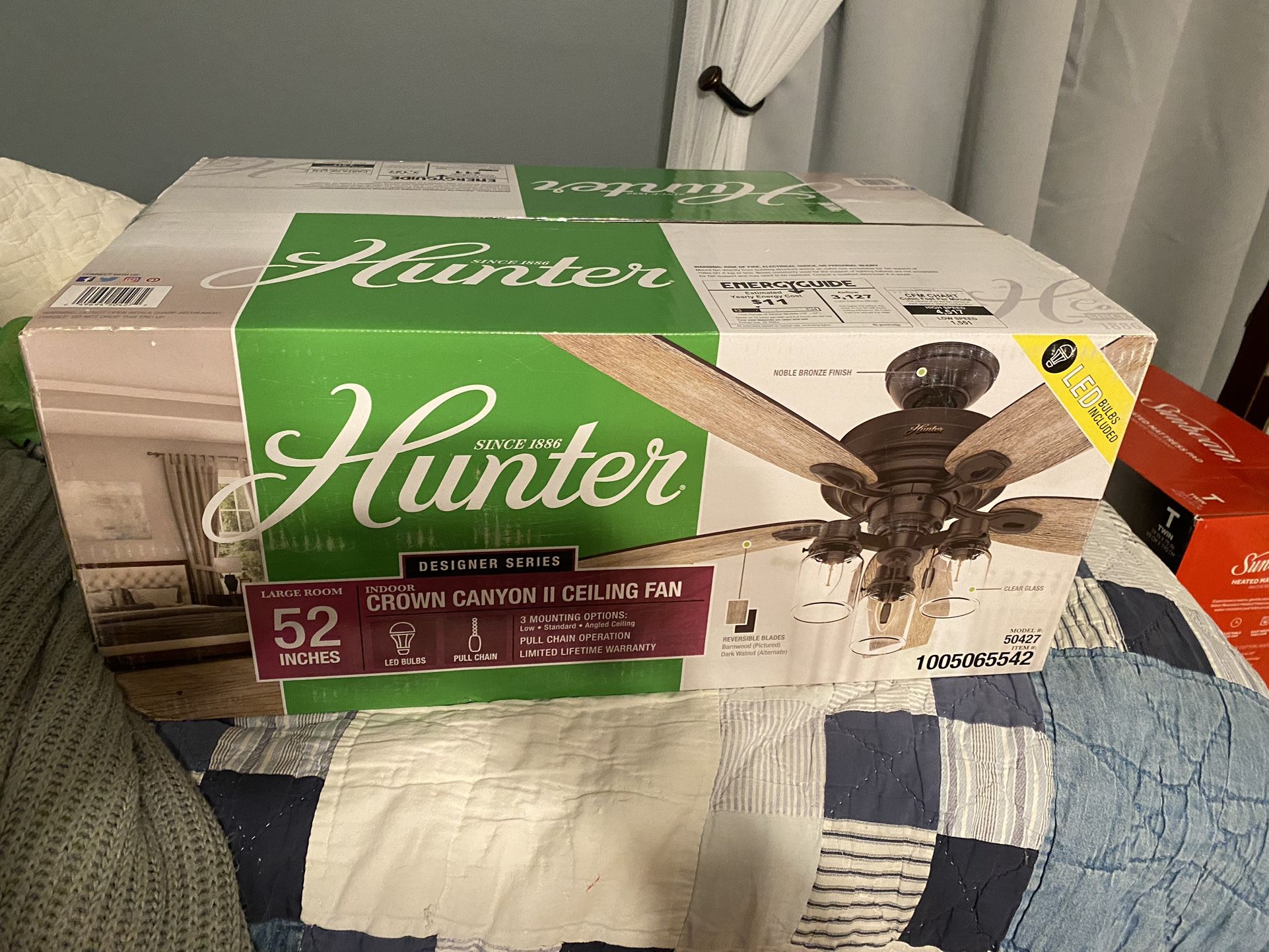 Brand New Hunter Ceiling Fan With Lights