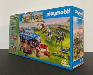 77 piece Playmobil Pony Café Toy 4-10 years