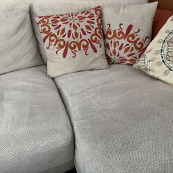 Sectional Couch - Very Comfortable With Pillows $450 Chair $50  Coffee Table $75 Or $500 For Everything