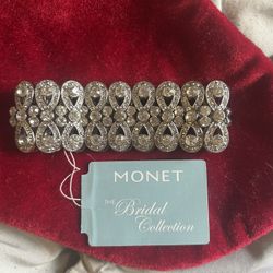 MONET BRIDAL COLLECTION SILVER TONE WHITE RHINESTONE STRETCH BRACELET NEW NWT