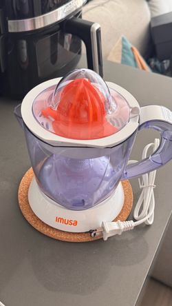 IMUSA Electric Citrus Juicer