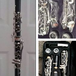 Brand new student Bb clarinet, has never been played.