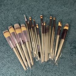 Makeup Brushes