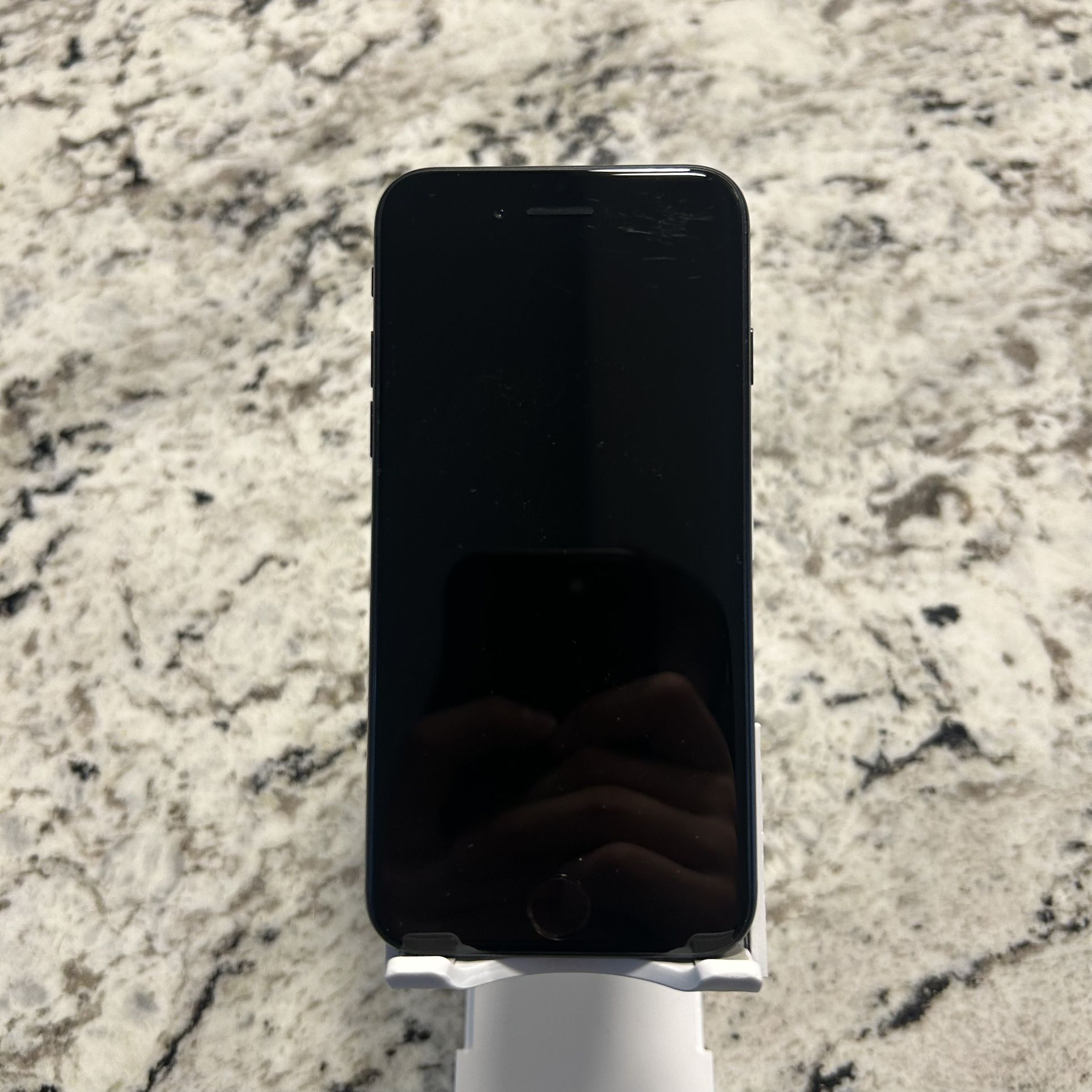 Iphone Se 3rd Gen 64gb With Warranty