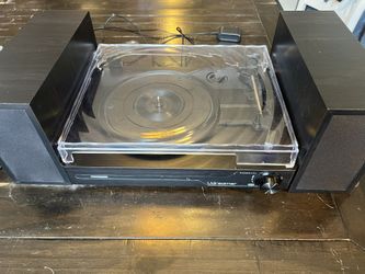 UDreamer Record Player w/ Speakers – Fully Working