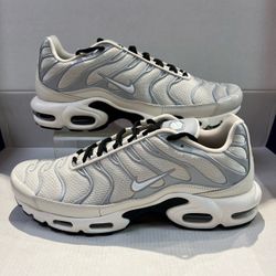 NIKE AIR MAX PLUS “STEEL GREY”