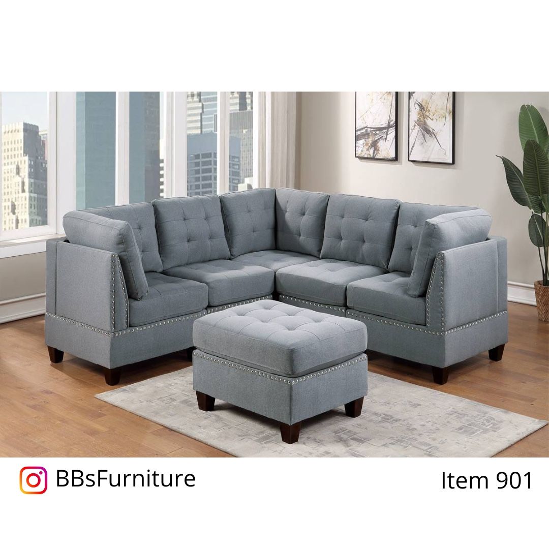 Gray Sectional Sofa With Ottoman (Free Delivery)