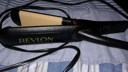 Revlon hair straightener