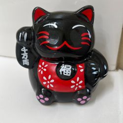 Good Luck 🍀 Porcelain Kitty 🐈‍⬛ New 