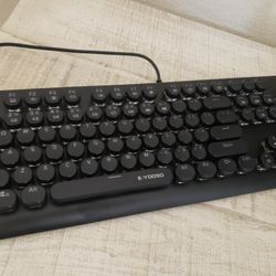 E-YOOSO K600 Retro Mechanical Gaming Keyboard 104 Key