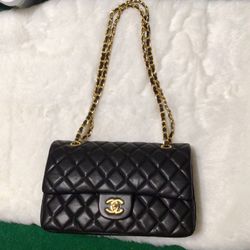 Quilted Black Crossbody 