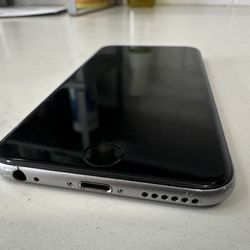 iPhone 6s - 64GB - UNLOCKED