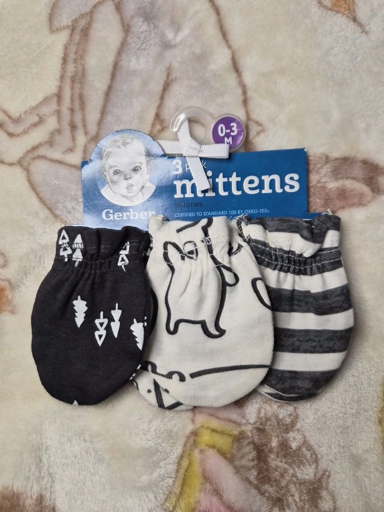 0/3 Months 3-Pack Gerber Baby Mittens - New