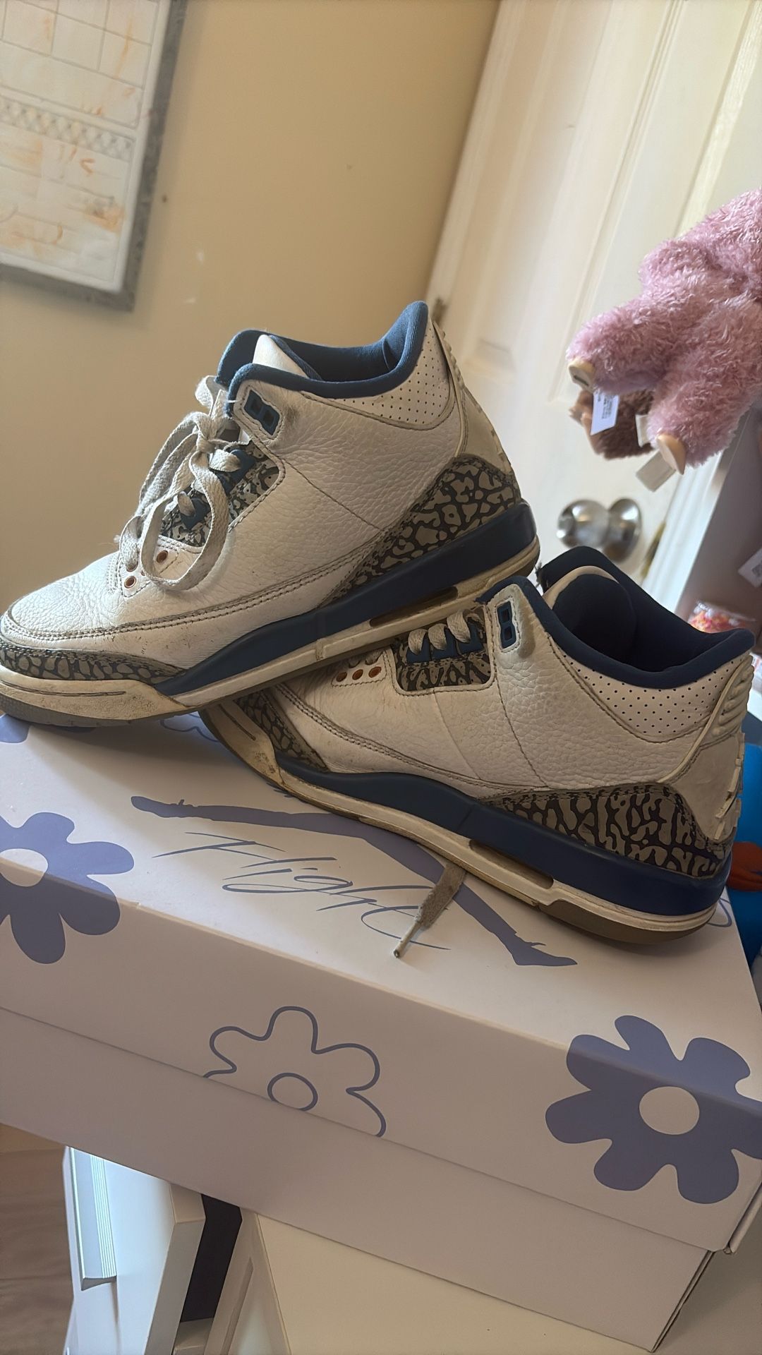 Jordan 4y