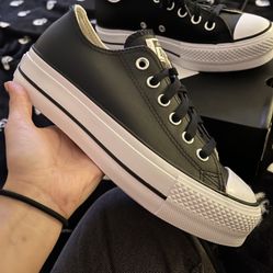 Leather Platform Converse *BRAND NEW* 