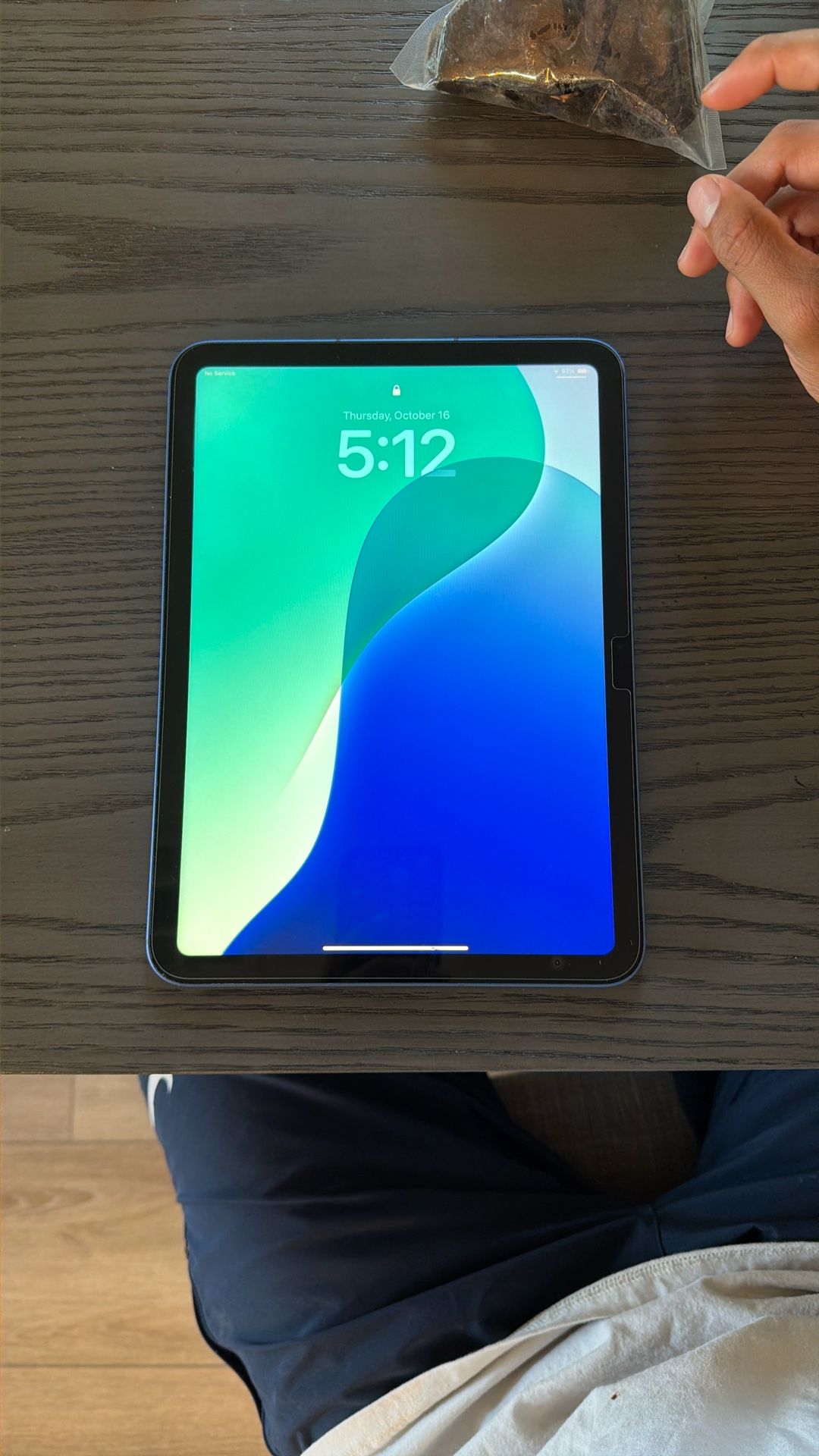 iPad 10 Gen Blue In Great Condition