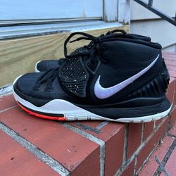 Nike Kyrie Black & white basketball trainers #basketball
