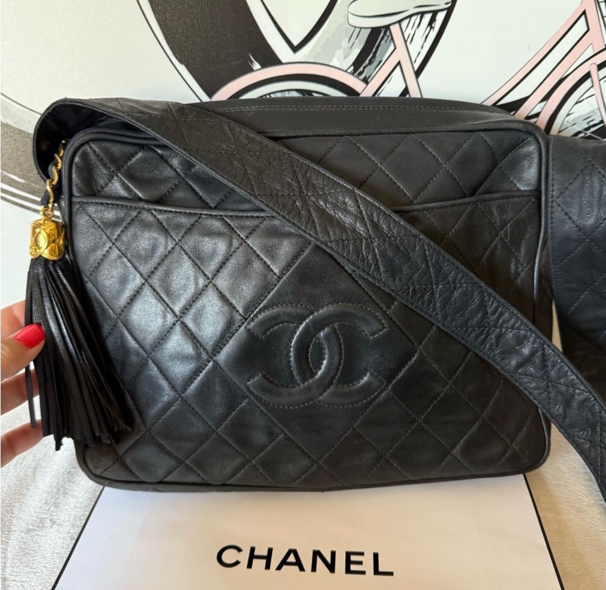 CHANEL Black Leather CC Logo Shoulder bag Vintage