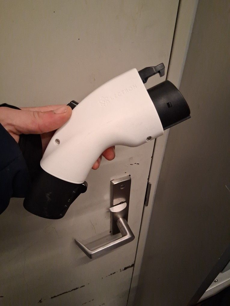 Tesla (NACS) to J1772 EV Adapter | 250V | 48 Amp