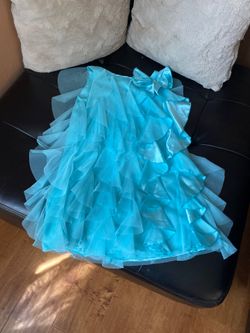 Beautiful Easter dresses 1- sz 10. 2-sz 8 3-sz s-m