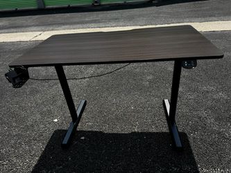 Electric Height Adjustable Standing Desk(s) – Modern Office Desk(s)