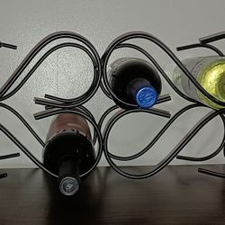 WINE HOLDER
