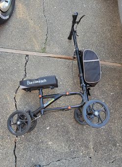 BlessReach Lightweight Knee Scooter (Up to 300lbs capacity)