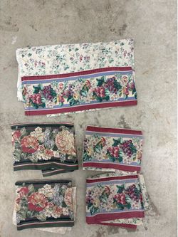 Floral Full Flat Sheet & Four Pillowcases Set Vintage