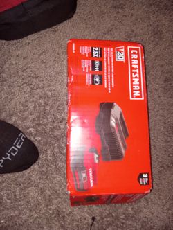 Craftsman 20 volt lithium ion 5.0 AH battery and fast charger kit
