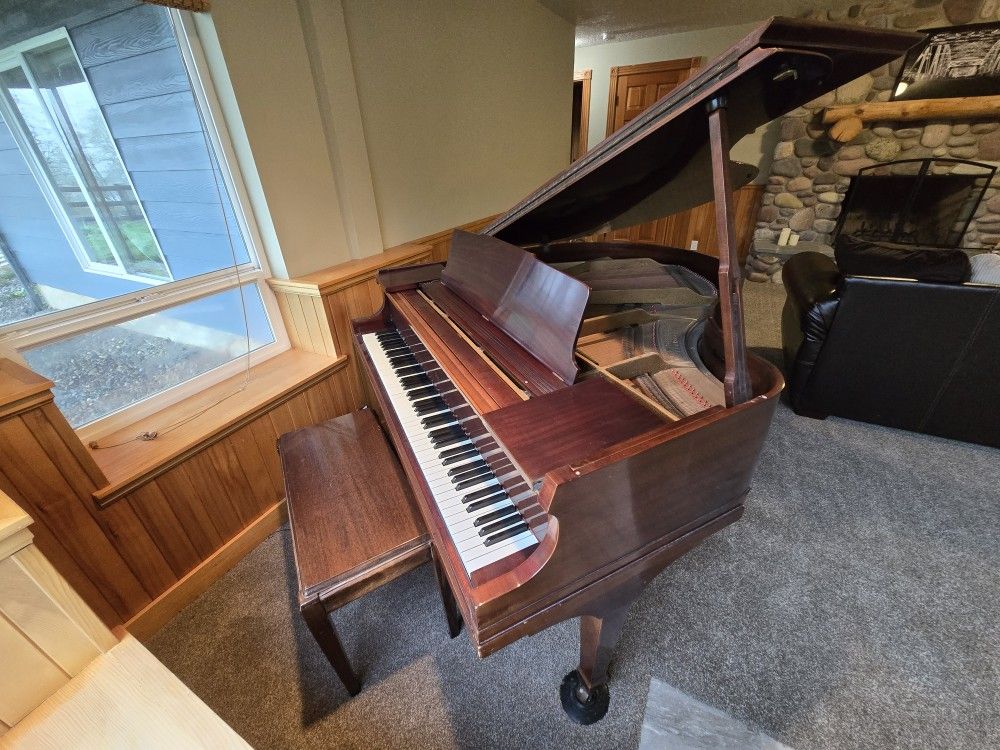 Antique 1929-30 Starr Baby Grand Piano (Ser# 001616) FREE!! YOU PICK IT UP!! MUST GO ASAP!!!