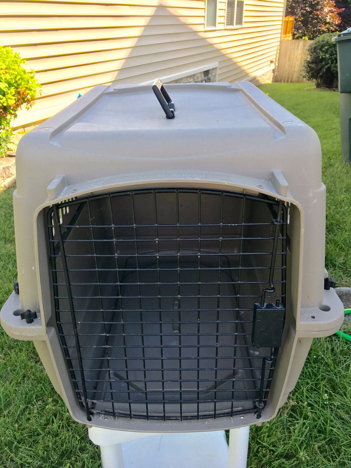28” Greeat Crate dog kennel tan