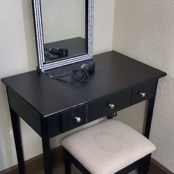 Makeup Vanity Desk With Stool 