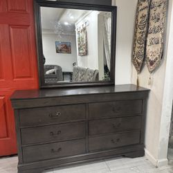 Brown Dresser