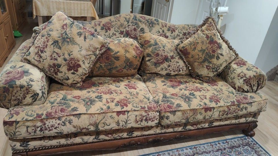 Sofa Set