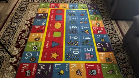 Educational area rug, 6 ft × 5 ft (Length × Width)