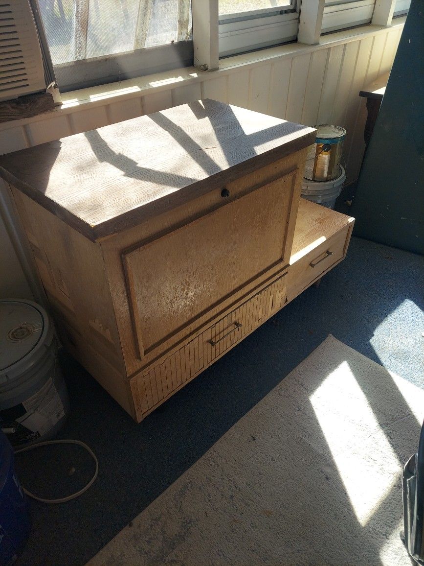 Mid Century Cavalier Chest 45 X 17.5 X 31