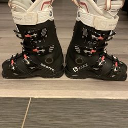 Women’s Ski Boots - Size 22/22.5 Last 98mm
