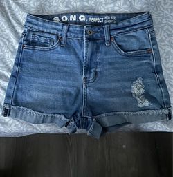 Women’s shorts jean size5/27