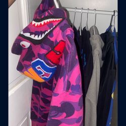 bape hoodie 